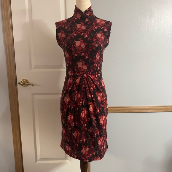 Shanghai Tang Black and Red Sheath Dress Size 6 - Picture 16 of 16
